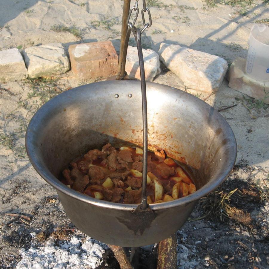 Camping Fantazia Tanya Szentkirály Eksteriør bilde